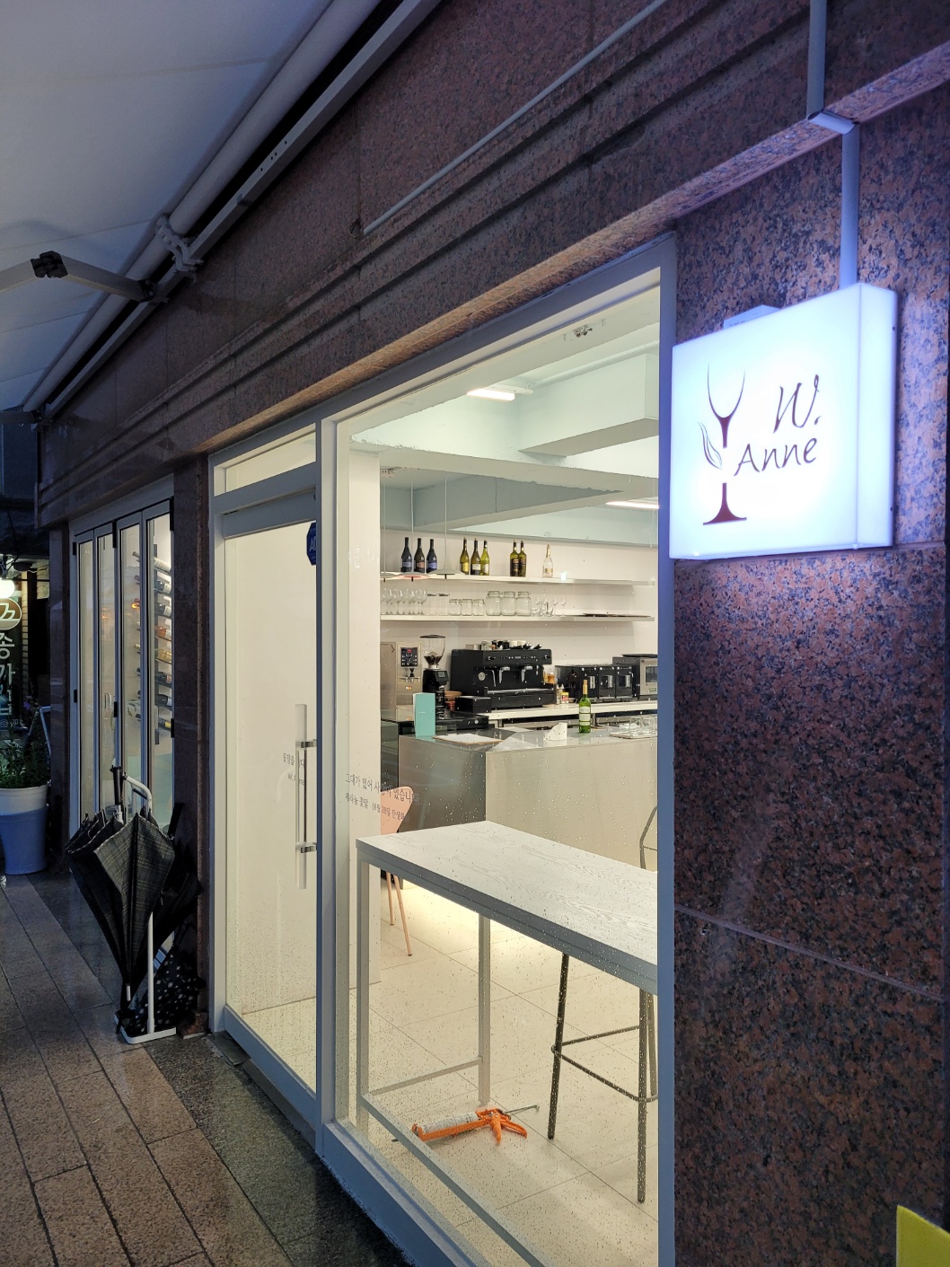 2000769928_cm1QNFg3_1d85a82fedea96255d2e1989cfe304e393a74b8f.jpg 이미지크게보기