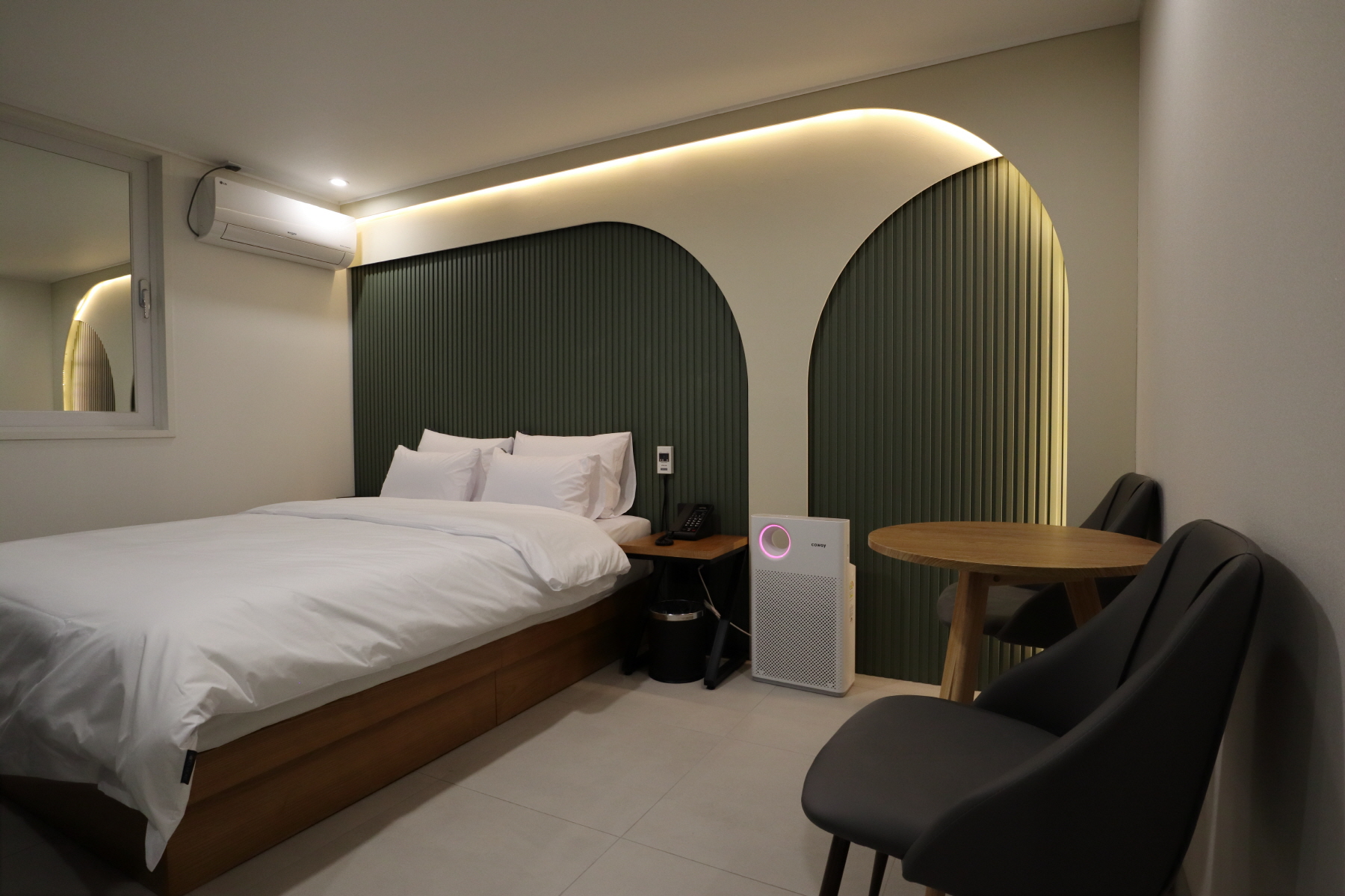 2000769928_lKfMd0HZ_3b5aedeb7dc222783ffeb23e8c1fb8c8de05324e.JPG 이미지크게보기