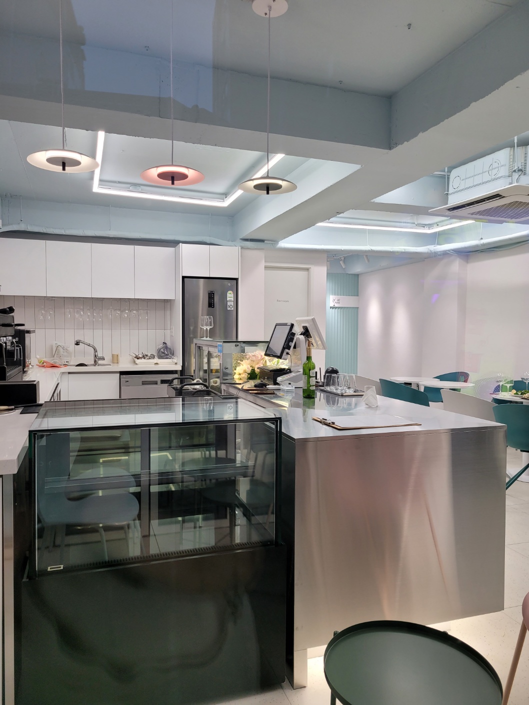 2000769928_oVIanDHR_6633061b9c2f97e6767a17e8fc471e60ad3bab5b.jpg 이미지크게보기