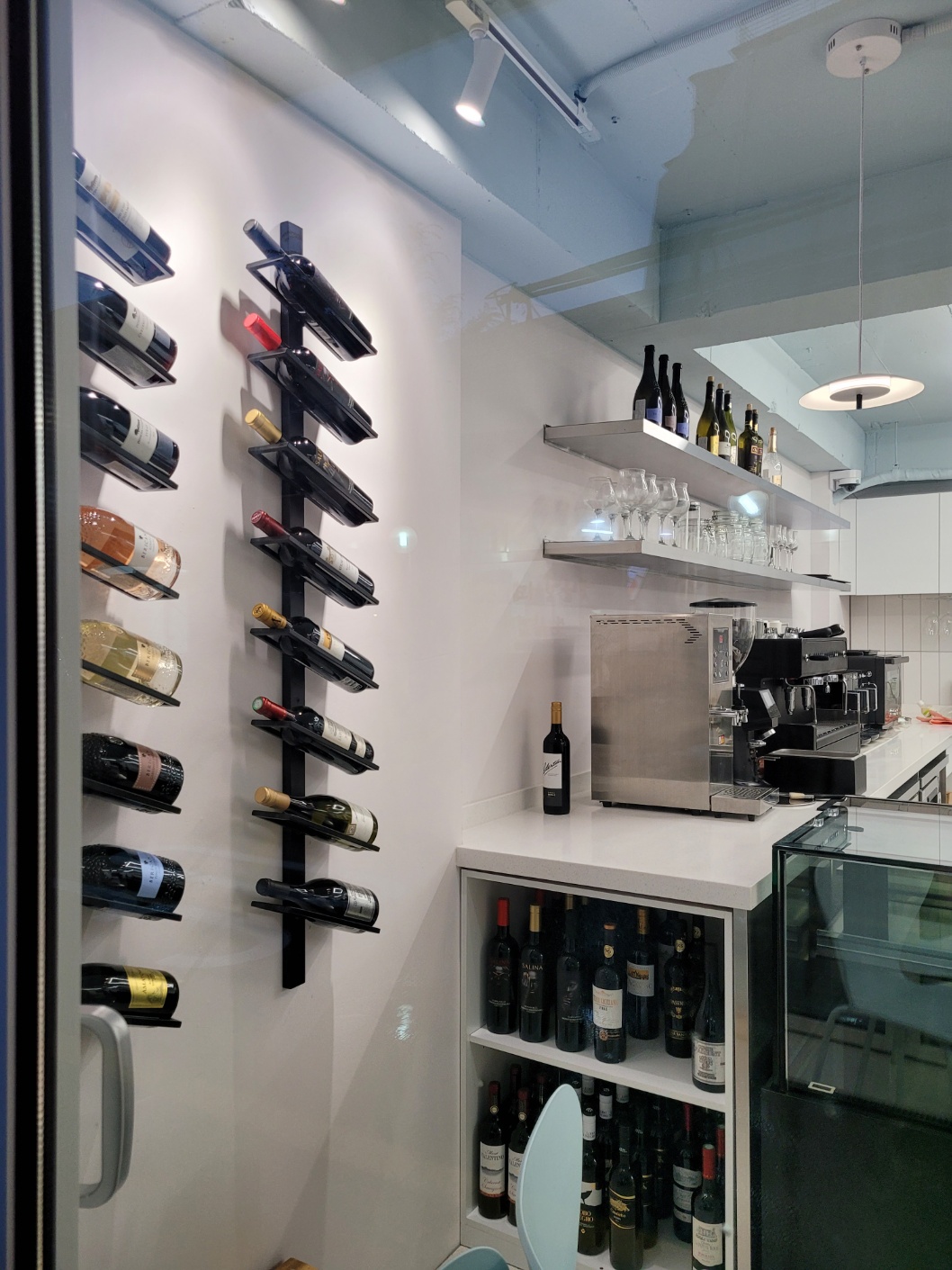 2000769928_tM1cV0hx_32d2f23235aa552b6af0728f408c105365529d37.jpg 이미지크게보기