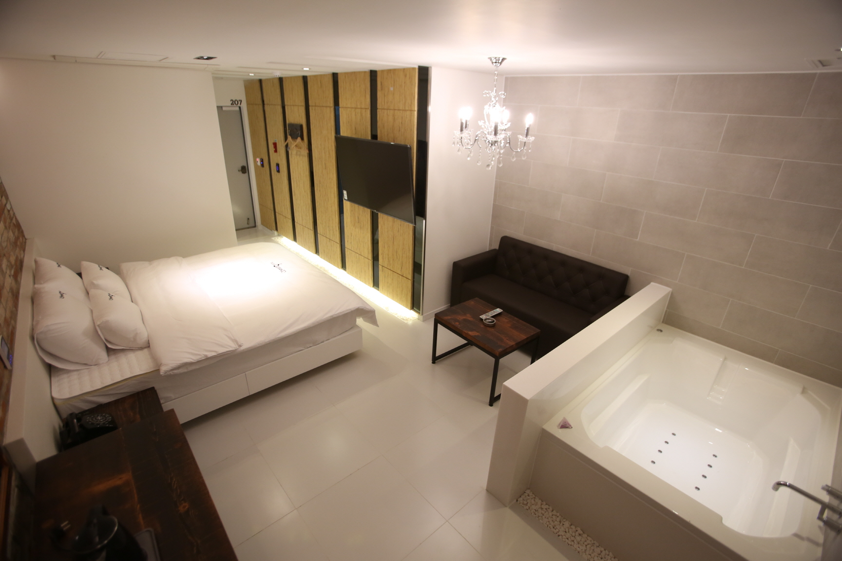 29131_copy_29133_2000769928_NaJd5MS3_76d0bb592efd7f04a03dfb6afe53be6b1cdec6b7.jpg 이미지크게보기