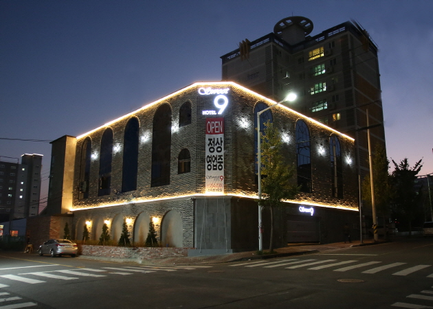 29131_copy_29133_2000769928_eW7akH3u_d17ed12db97e493b33745d86c01f1e3e5e37472f.jpg 이미지크게보기