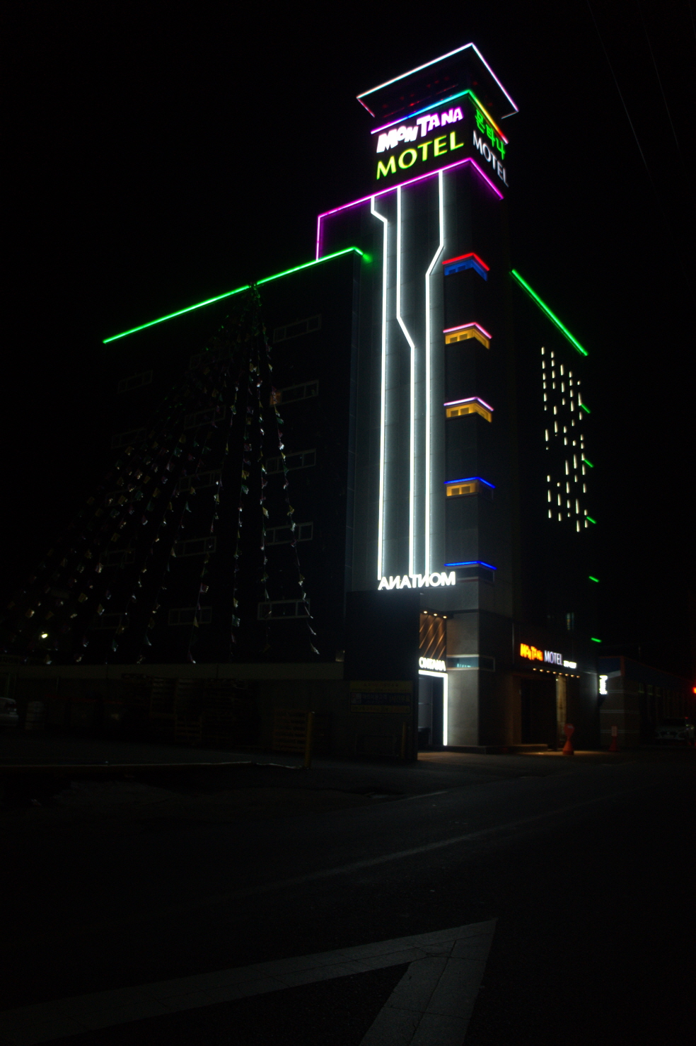 /user/i/intdesign/editor/2311/566af0fc50defe5ee70f658ce7556e64_1699320518_4237.jpg 이미지크게보기