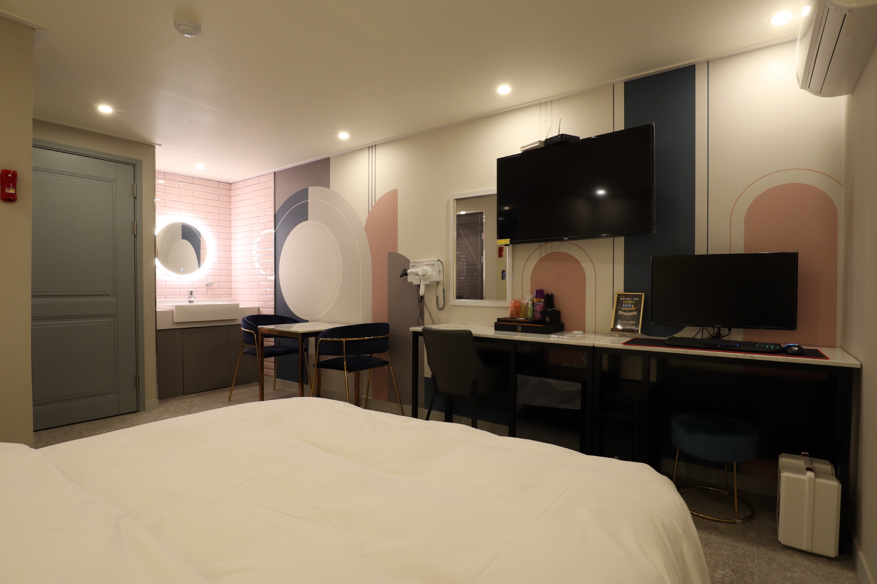 /user/i/intdesign/editor/2311/566af0fc50defe5ee70f658ce7556e64_1699320946_5883.JPG 이미지크게보기