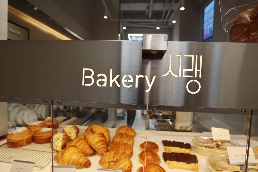 /user/i/intdesign/editor/2404/f7cfa5f408cacb3391130402b0110af3_1712801752_3079.jpg 이미지크게보기