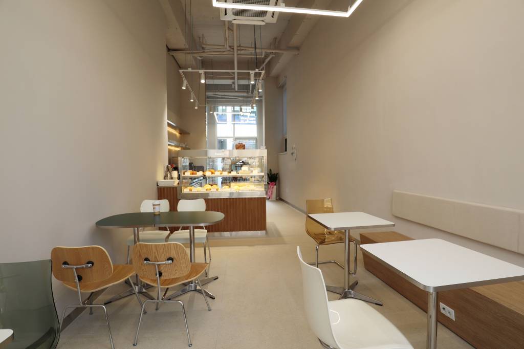 /user/i/intdesign/editor/2404/f7cfa5f408cacb3391130402b0110af3_1712801752_3704.jpg 이미지크게보기